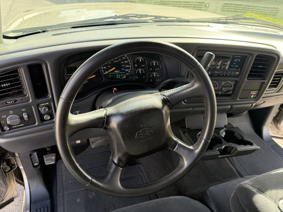 2000 Chevrolet Silverado 1st Gen - Image 13 of 18