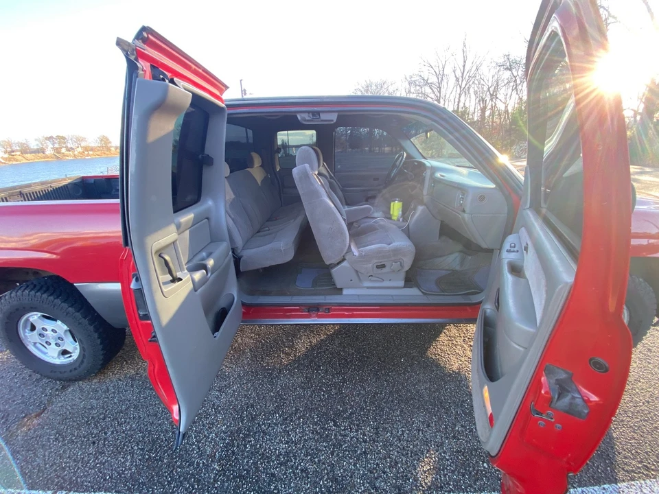 2000 Chevrolet Silverado 1st Gen - Image 14 of 20