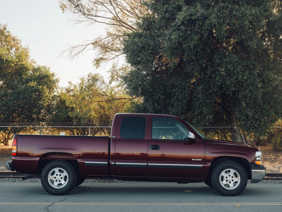 2000 Chevrolet Silverado 1st Gen - Image 11 of 31