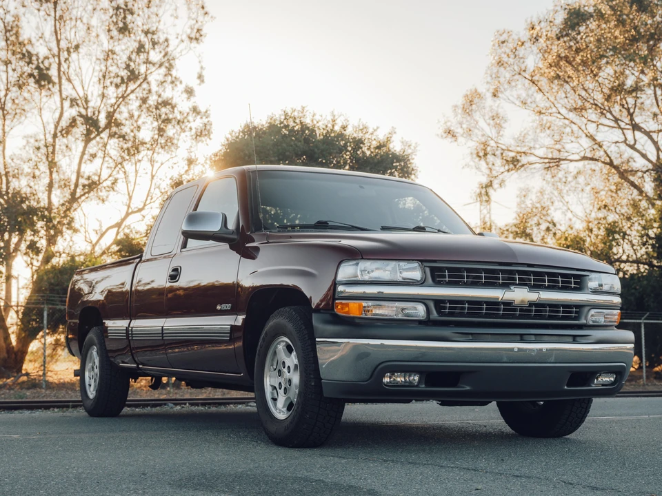 2000 Chevrolet Silverado 1st Gen - Image 14 of 31
