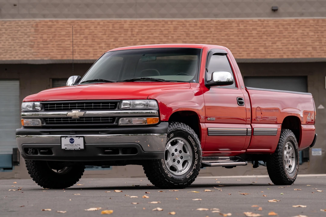 2000 Chevrolet Silverado 1st Gen - Image 8 of 31