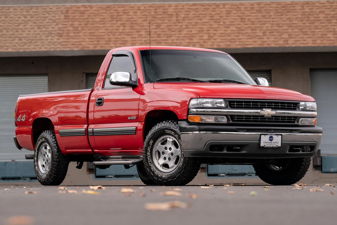 2000 Chevrolet Silverado 1st Gen - Image 16 of 31