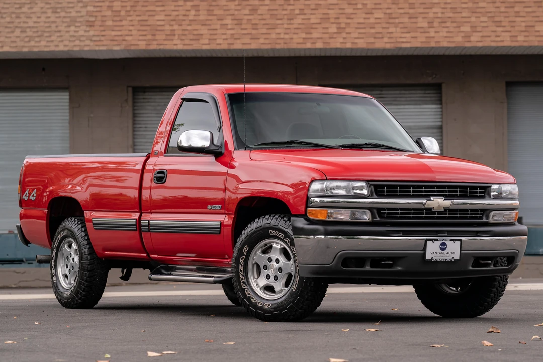 2000 Chevrolet Silverado 1st Gen - Image 17 of 31