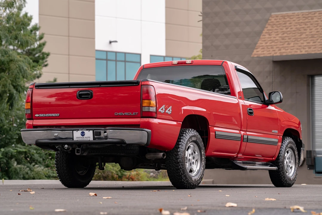 2000 Chevrolet Silverado 1st Gen - Image 14 of 31