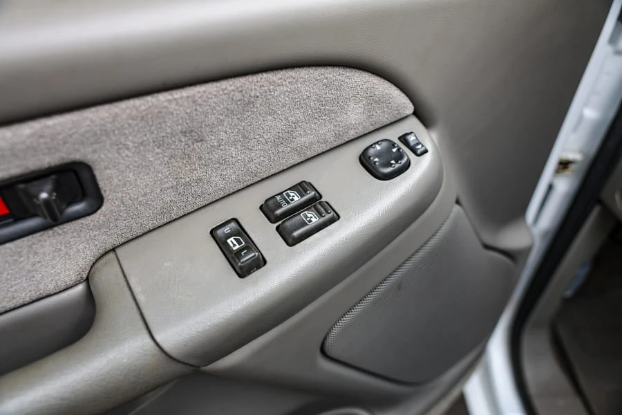 2000 Chevrolet Silverado 1st Gen - Image 20 of 31