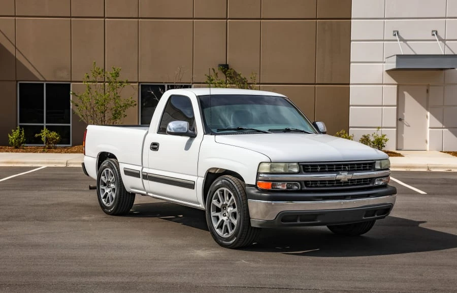 2000 Chevrolet Silverado 1st Gen - Image 4 of 31