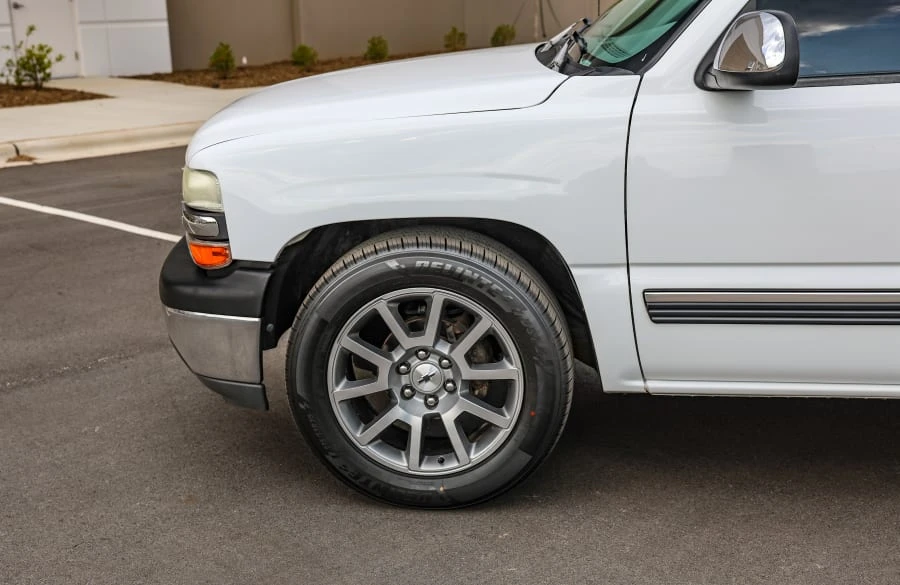 2000 Chevrolet Silverado 1st Gen - Image 8 of 31