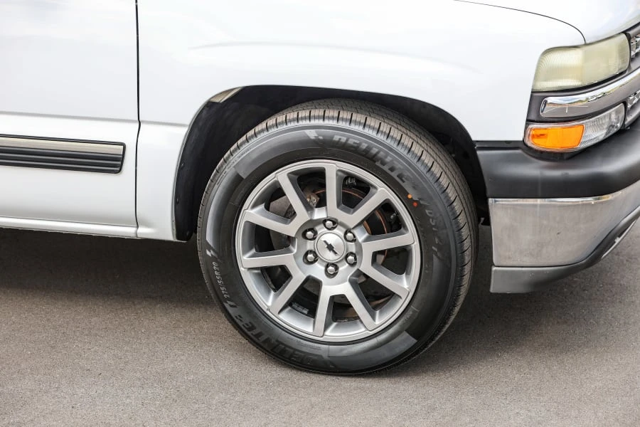 2000 Chevrolet Silverado 1st Gen - Image 9 of 31