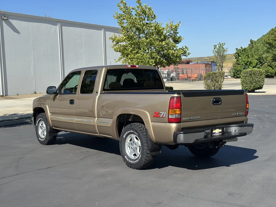 2000 Chevrolet Silverado 1st Gen - Image 14 of 31