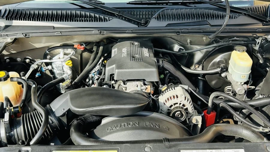2000 Chevrolet Silverado 1st Gen - Image 9 of 11