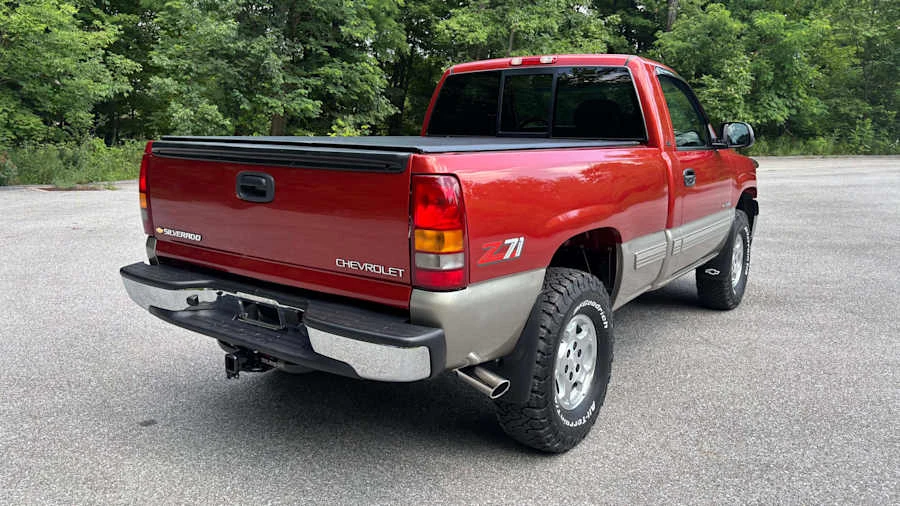 2000 Chevrolet Silverado 1st Gen - Image 3 of 20