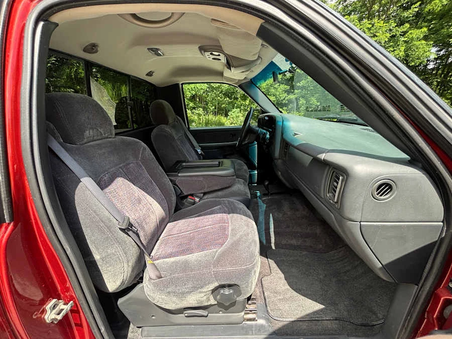 2000 Chevrolet Silverado 1st Gen - Image 10 of 20