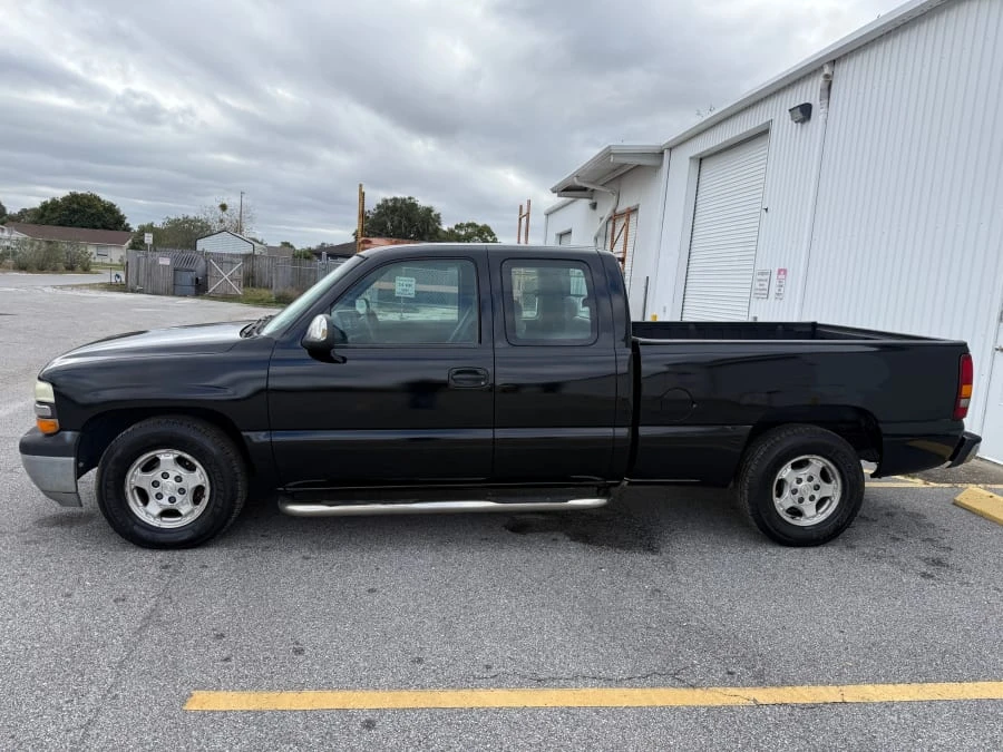 2000 Chevrolet Silverado 1st Gen - Image 2 of 19