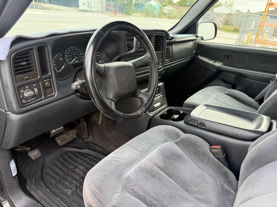 2000 Chevrolet Silverado 1st Gen - Image 10 of 19