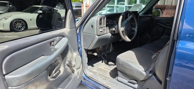 2000 Chevrolet Silverado 1st Gen - Image 9 of 14