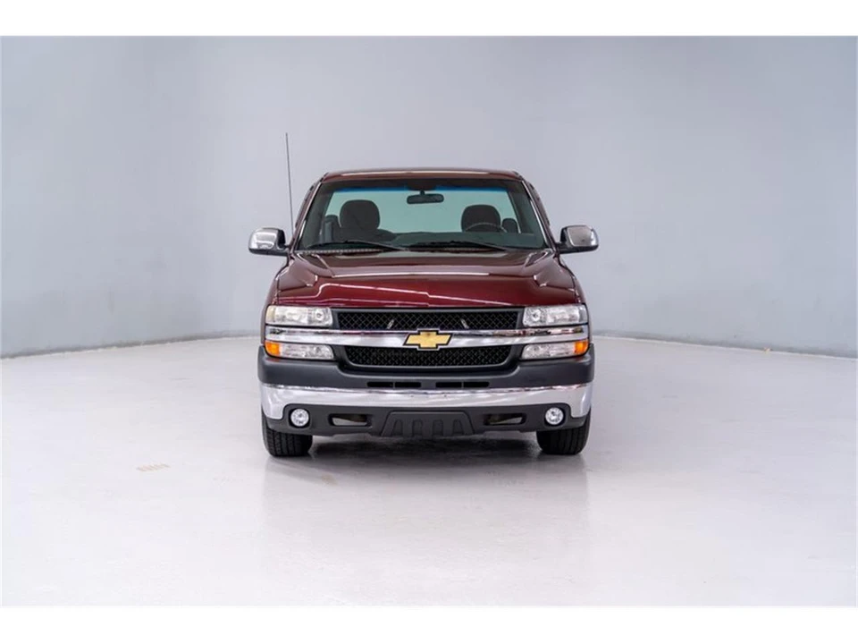 2000 Chevrolet Silverado 1st Gen - Image 4 of 31