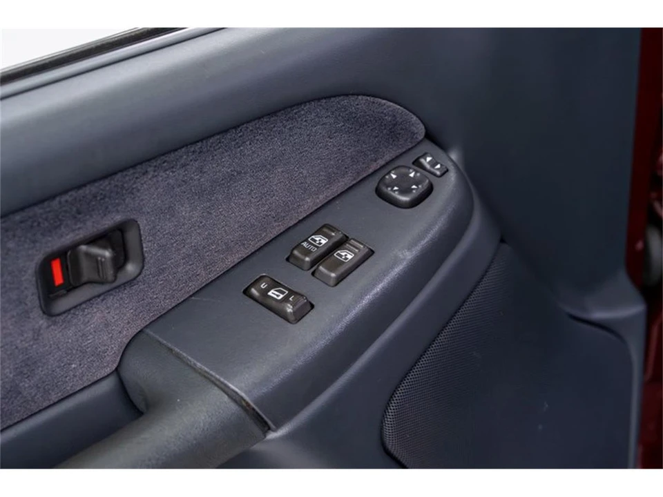 2000 Chevrolet Silverado 1st Gen - Image 19 of 31