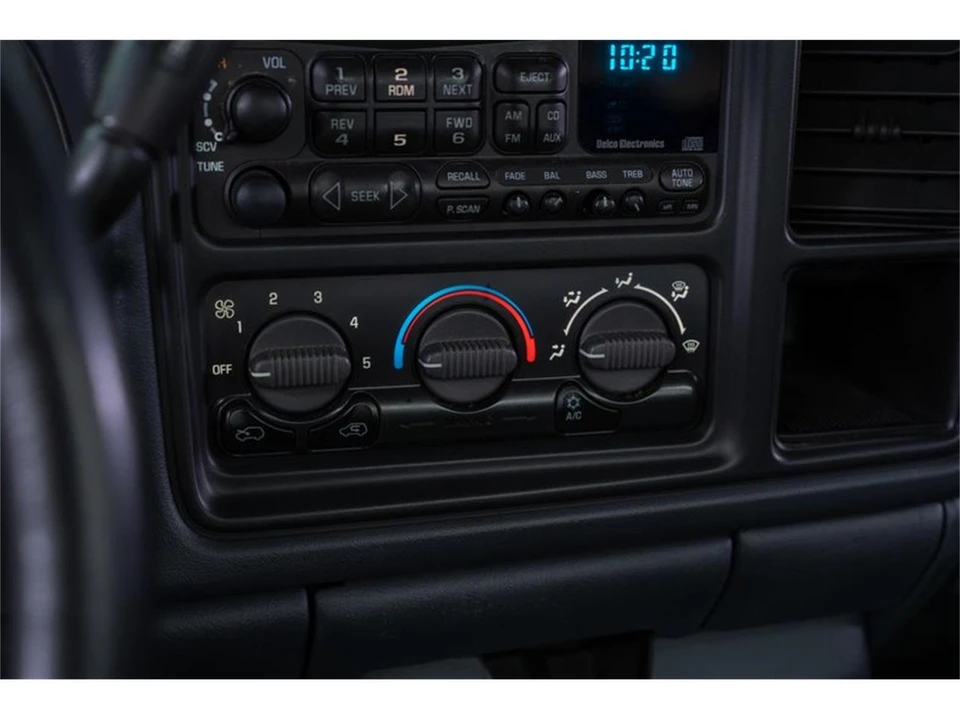 2000 Chevrolet Silverado 1st Gen - Image 15 of 31