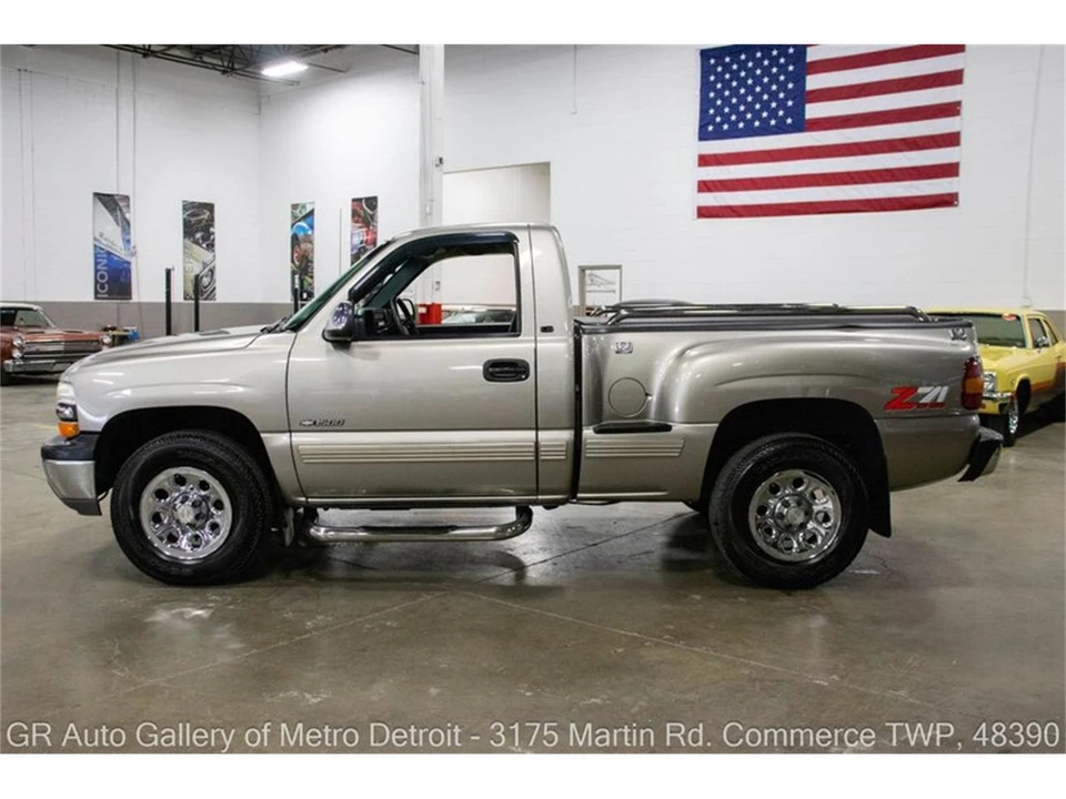 2000 Chevrolet Silverado 1st Gen - Image 3 of 31