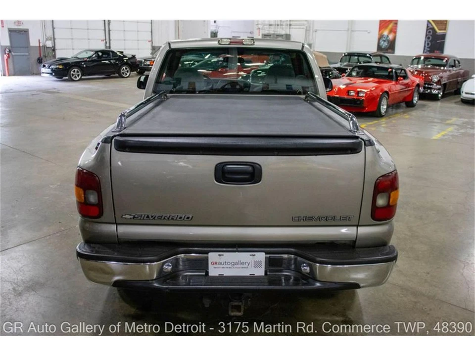 2000 Chevrolet Silverado 1st Gen - Image 5 of 31