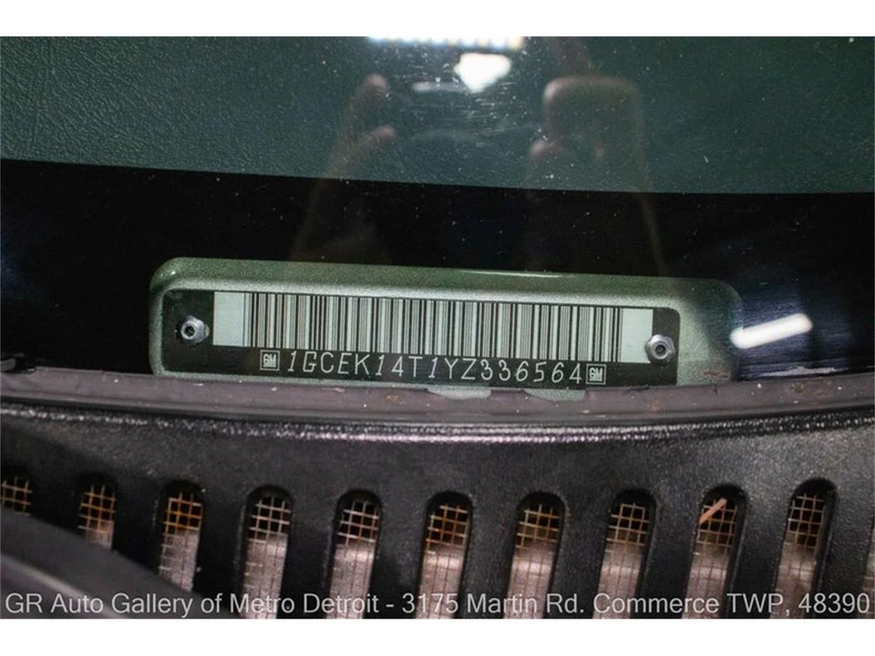 2000 Chevrolet Silverado 1st Gen - Image 16 of 31