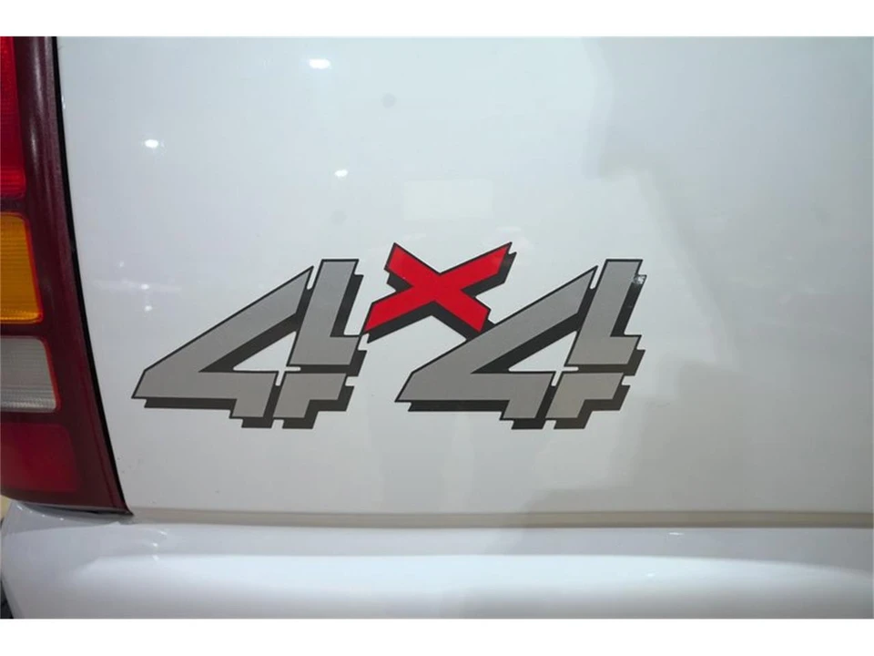 2000 Chevrolet Silverado 1st Gen - Image 26 of 31