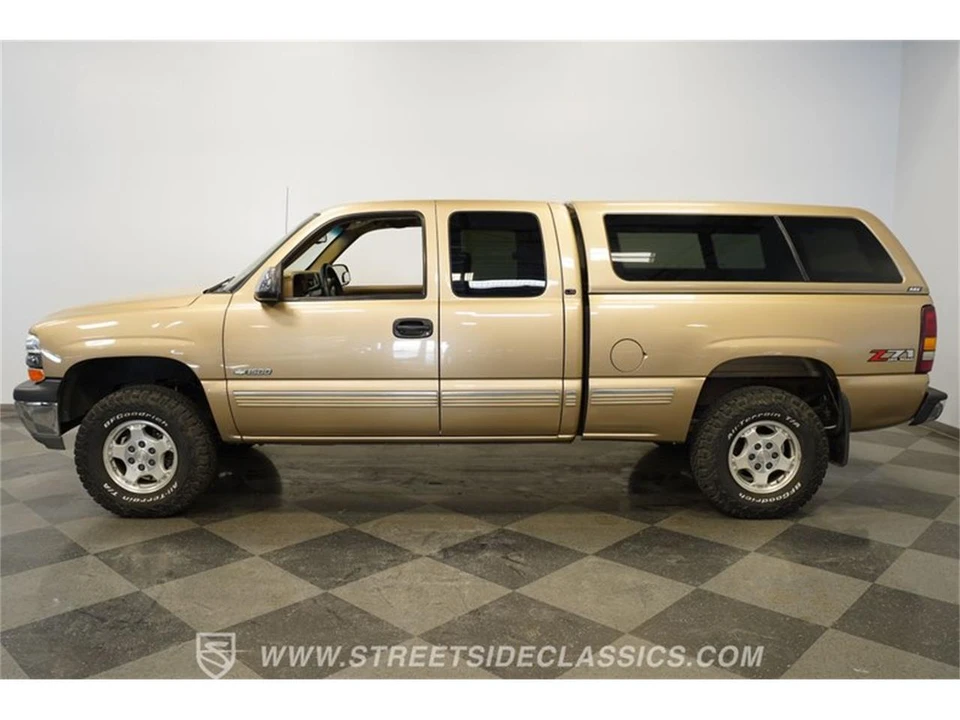 2000 Chevrolet Silverado 1st Gen - Image 2 of 31