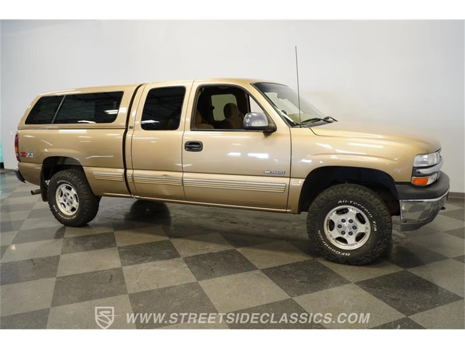 2000 Chevrolet Silverado 1st Gen - Image 16 of 31