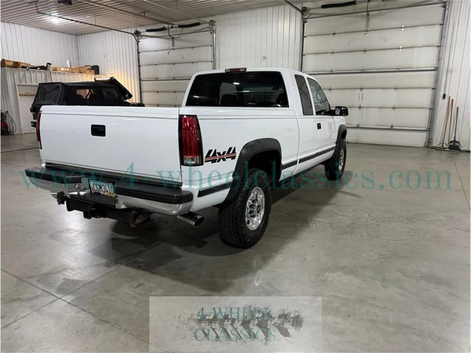 2000 Chevrolet Silverado 1st Gen - Image 5 of 31
