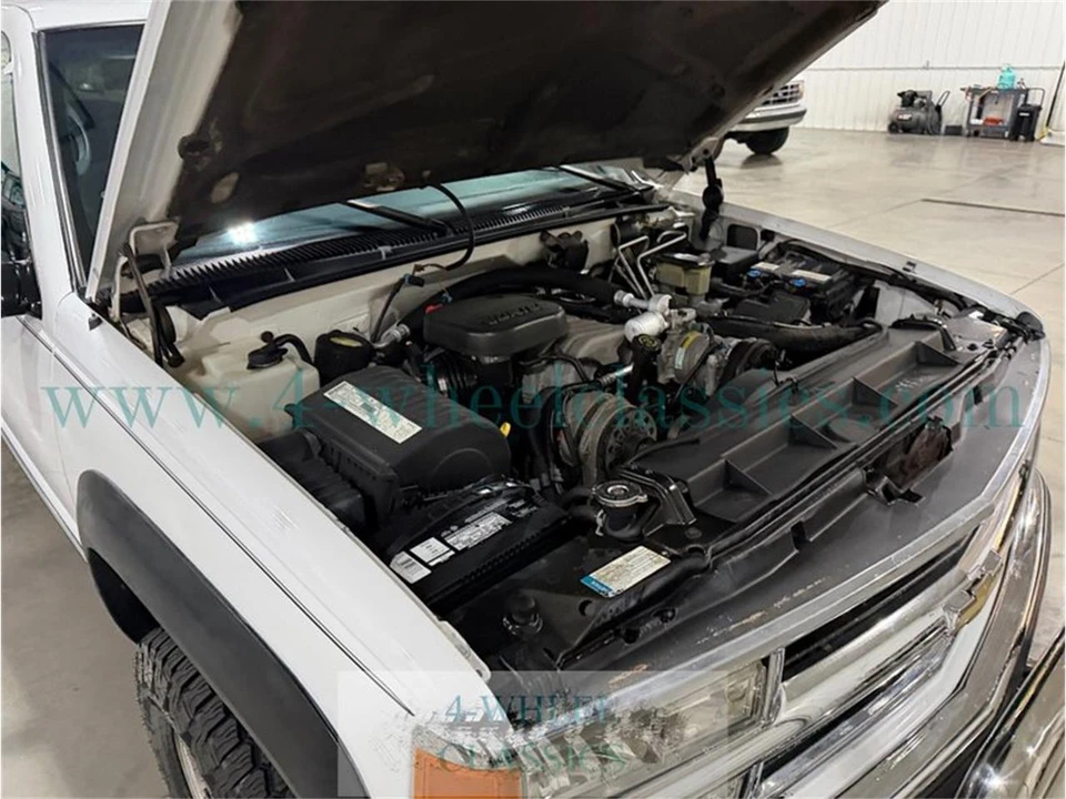 2000 Chevrolet Silverado 1st Gen - Image 26 of 31