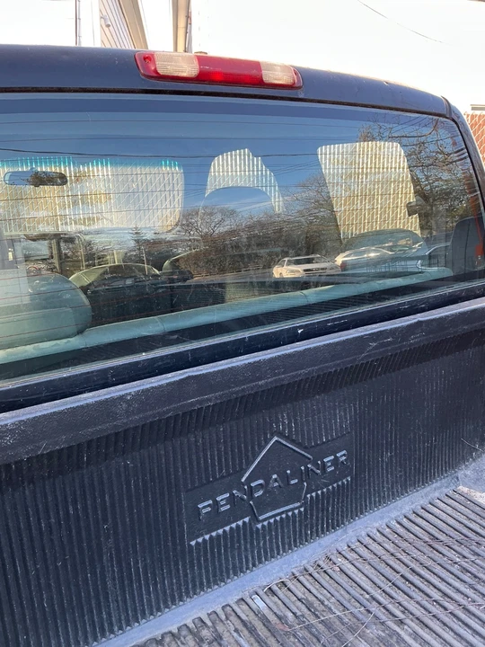 2000 Chevrolet Silverado Heavy Duty 1st Gen - Image 8 of 16