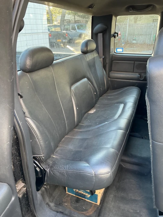 2000 Chevrolet Silverado Heavy Duty 1st Gen - Image 14 of 16