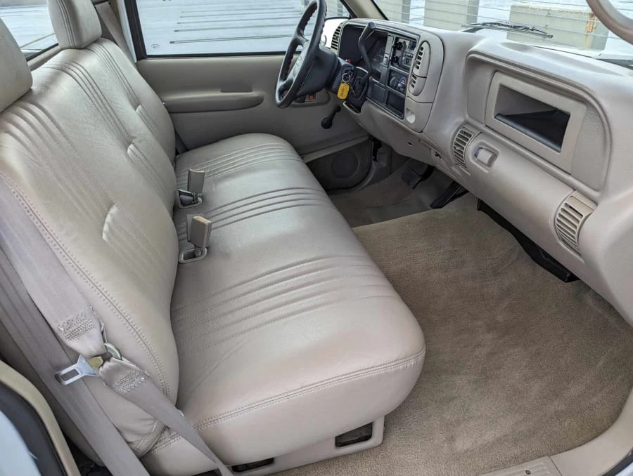 2000 Chevrolet Silverado 1st Gen - Image 16 of 20