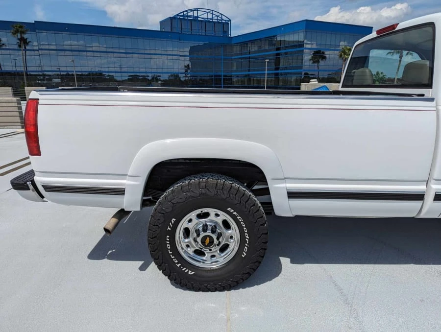 2000 Chevrolet Silverado 1st Gen - Image 9 of 20
