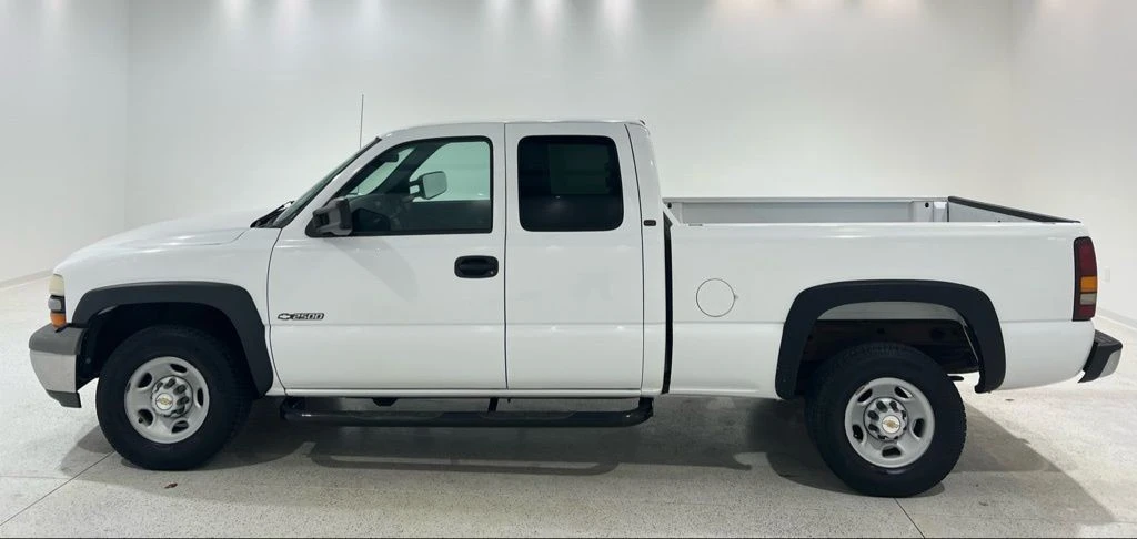 2000 Chevrolet Silverado 1st Gen - Image 2 of 21