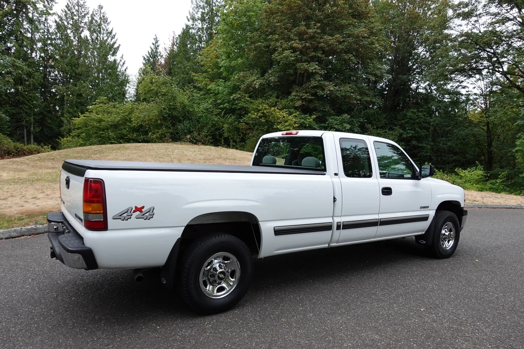 2000 Chevrolet Silverado Heavy Duty 1st Gen - Image 14 of 31