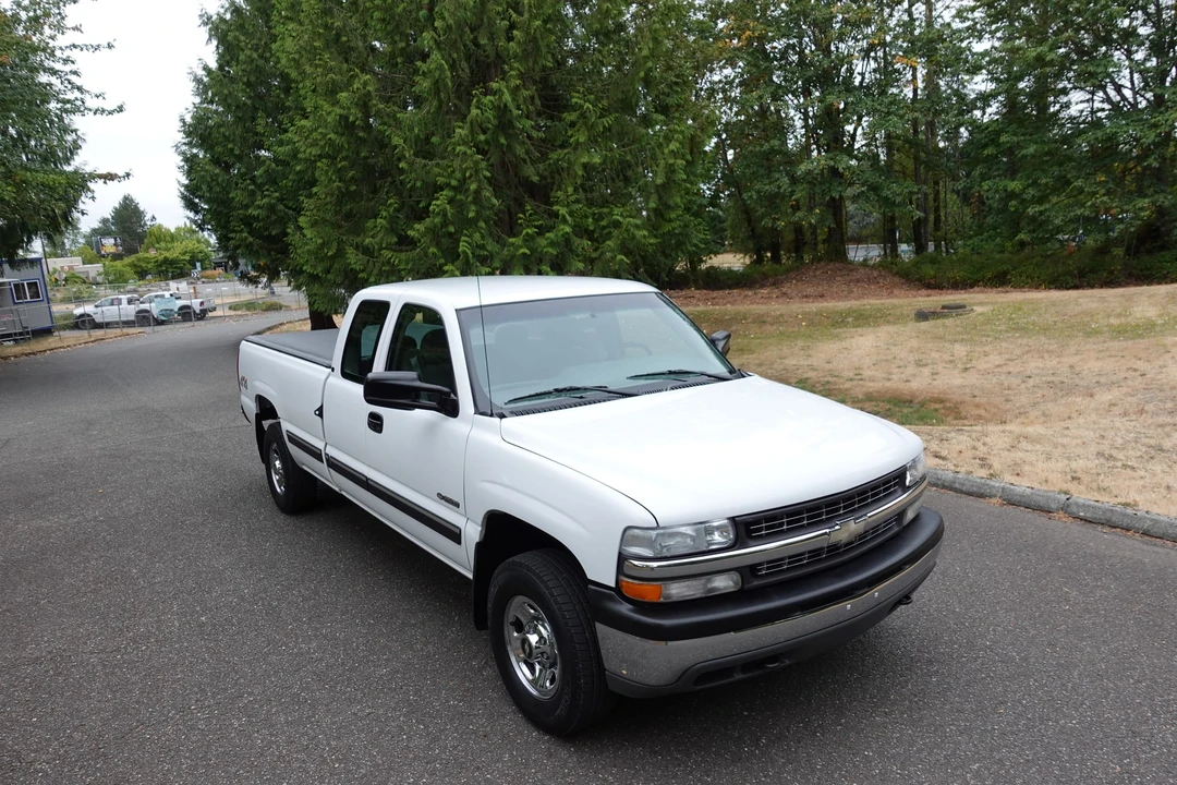 2000 Chevrolet Silverado Heavy Duty 1st Gen - Image 9 of 31