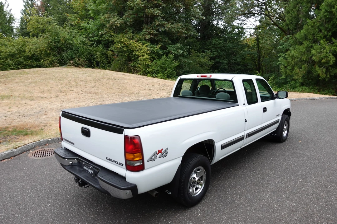 2000 Chevrolet Silverado Heavy Duty 1st Gen - Image 15 of 31