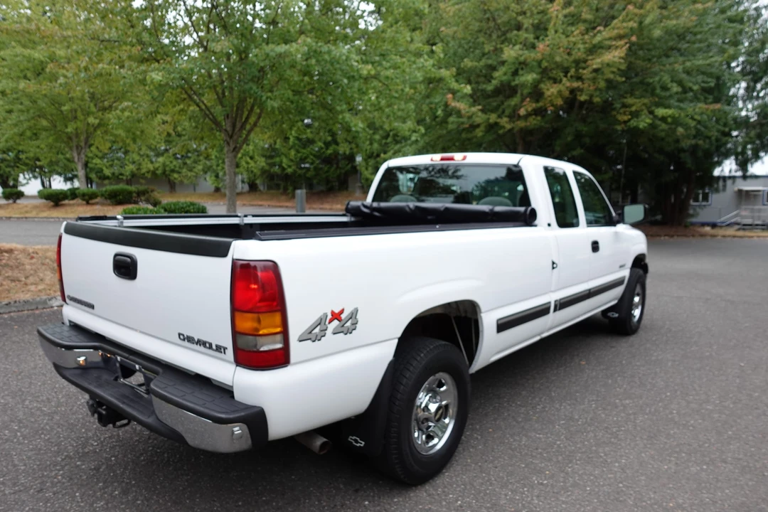 2000 Chevrolet Silverado Heavy Duty 1st Gen - Image 16 of 31