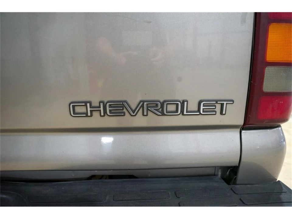 2000 Chevrolet Silverado 1st Gen - Image 26 of 31
