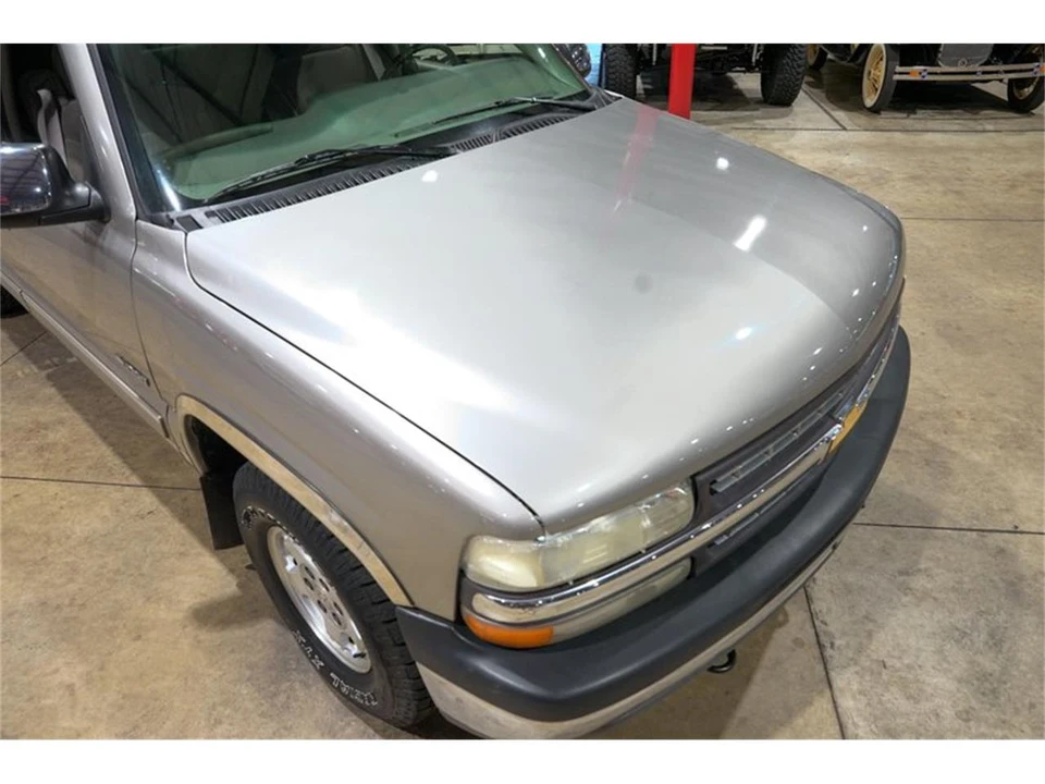 2000 Chevrolet Silverado 1st Gen - Image 18 of 31