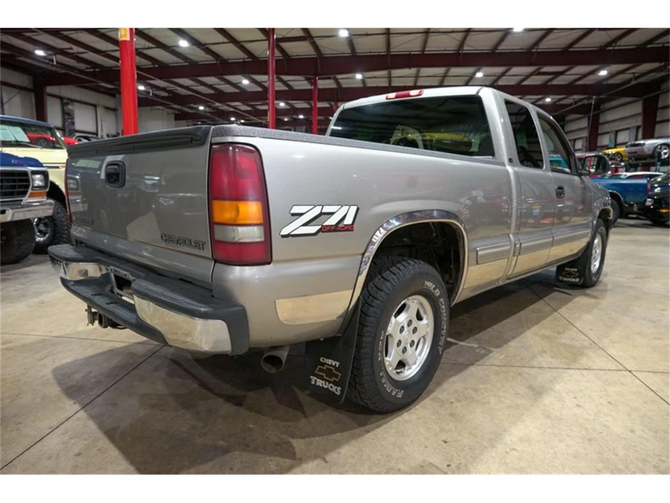 2000 Chevrolet Silverado 1st Gen - Image 8 of 31