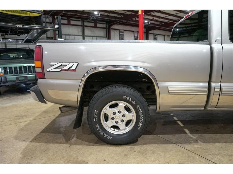 2000 Chevrolet Silverado 1st Gen - Image 9 of 31