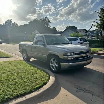2000 Chevrolet Silverado LS