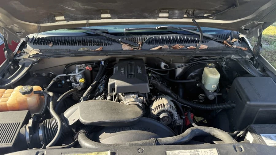 2000 Chevrolet Silverado 1st Gen - Image 8 of 9