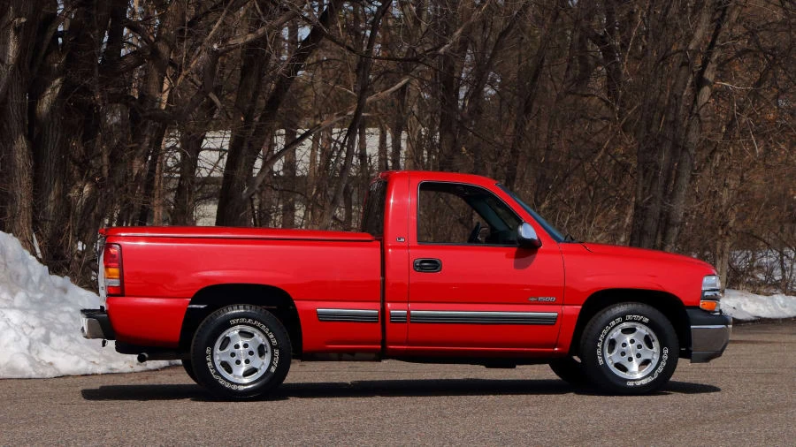 2000 Chevrolet Silverado 1st Gen - Image 8 of 20