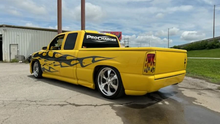2000 Chevrolet Silverado 1st Gen - Image 2 of 6