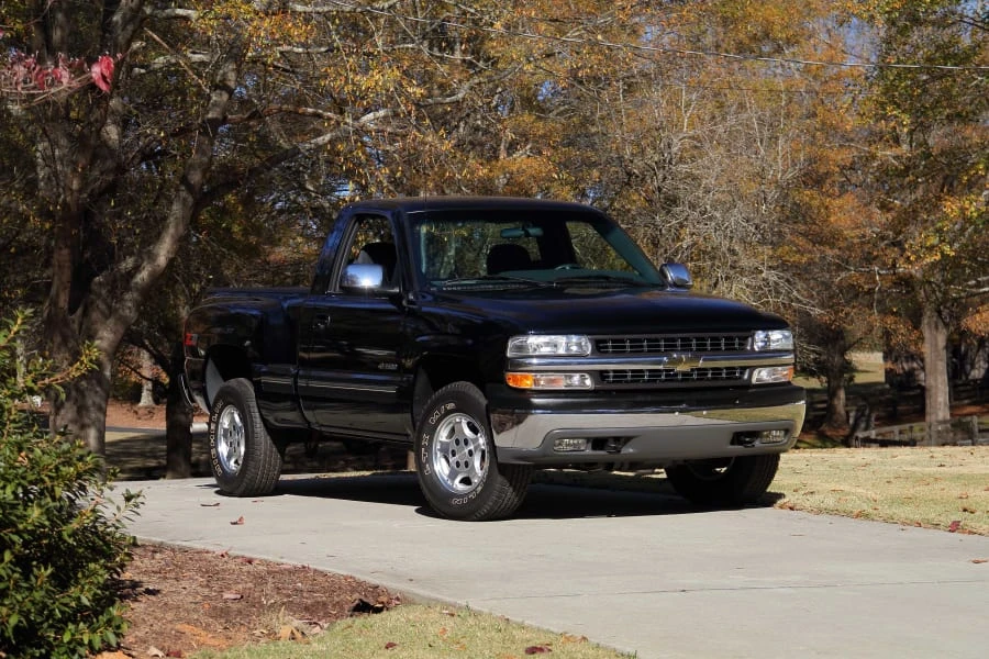 2000 Chevrolet Silverado 1st Gen - Image 6 of 28