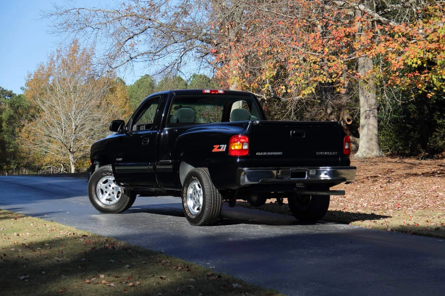 2000 Chevrolet Silverado 1st Gen - Image 16 of 28