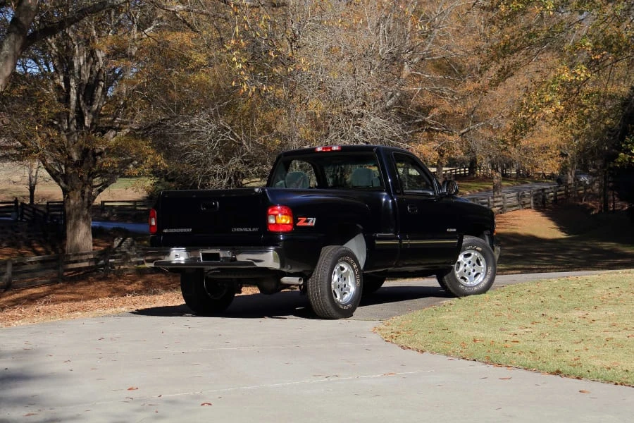 2000 Chevrolet Silverado 1st Gen - Image 3 of 28